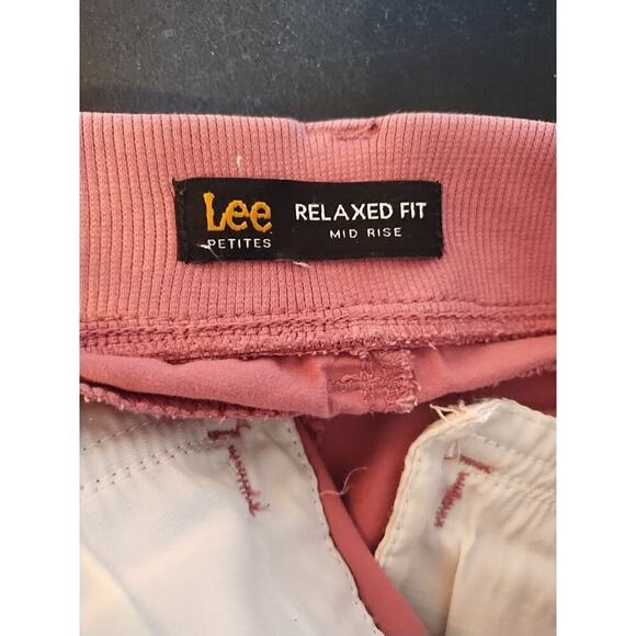 Lot of 2 Red Pink Womens Size 8 Petite 8P Mid Rise Capri Crop Bermuda Shorts - Picture 6 of 9